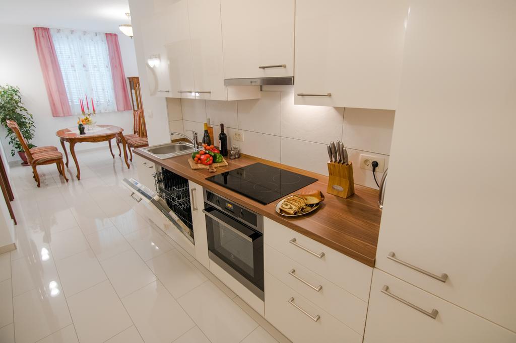 Apartment Vita Palit ภายนอก รูปภาพ